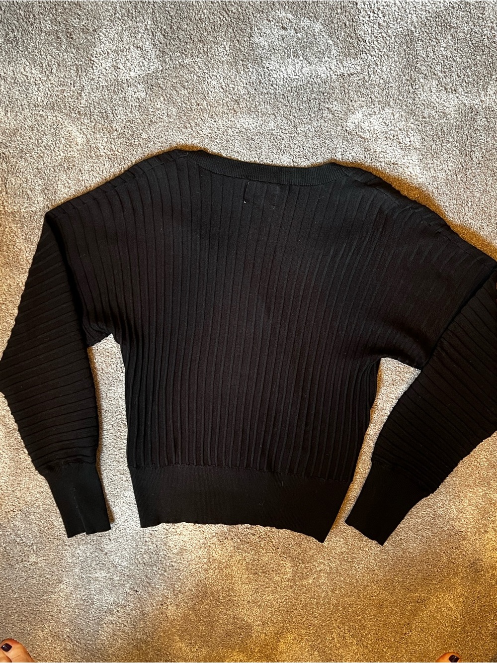 Pinque Black Ribbed V-Neck Button-Front Cardigan - Small - Picture 3 of 8